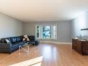 23-2714 Tranquille Rd, Kamloops, BC  - Indoor Photo Showing Living Room 