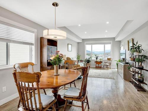 113-8800 Dallas Drive, Kamloops, BC - Indoor Photo Showing Dining Room