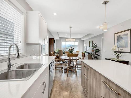 113-8800 Dallas Drive, Kamloops, BC - Indoor Photo Showing Kitchen With Double Sink