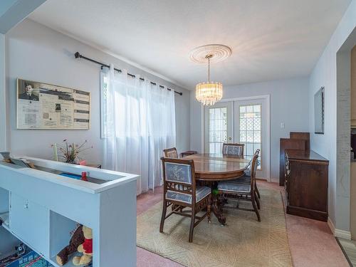 1955 Parkcrest Ave, Kamloops, BC - Indoor Photo Showing Dining Room