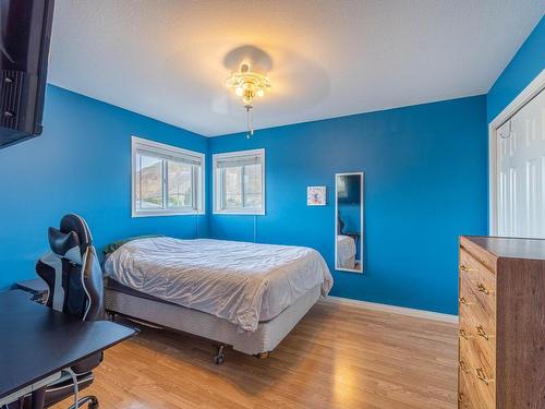 1955 Parkcrest Ave, Kamloops, BC - Indoor Photo Showing Bedroom