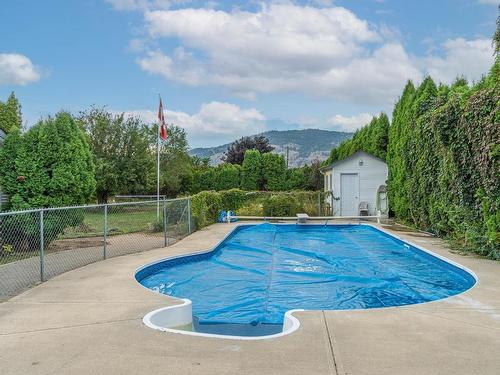 1955 Parkcrest Ave, Kamloops, BC - Outdoor With In Ground Pool With Backyard