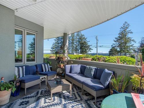 101-700 Island Hwy South, Campbell River, BC - Outdoor With Deck Patio Veranda With Exterior