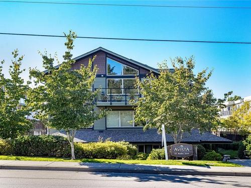 202-257 Moilliet St South, Parksville, BC - Outdoor With Balcony