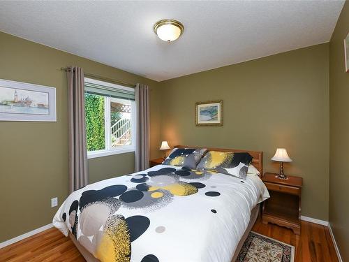 1380 Pheasant Pl, Courtenay, BC 