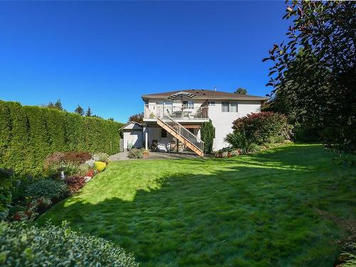 1380 Pheasant Pl, Courtenay, BC 