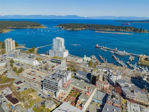 320-99 Chapel St, Nanaimo, BC - Outdoor With Body Of Water With View