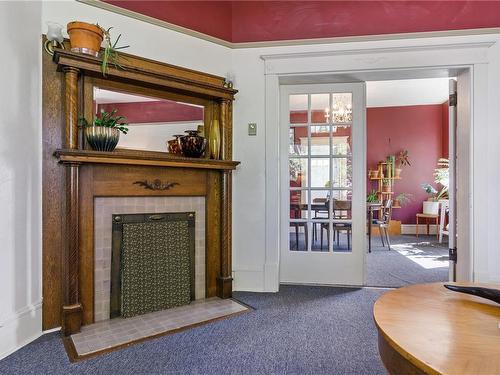 2217/2219 Vancouver St, Victoria, BC - Indoor Photo Showing Other Room With Fireplace