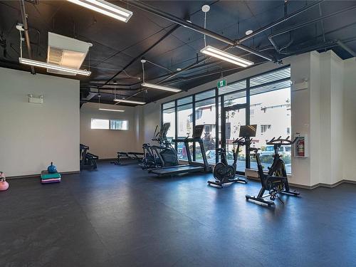 210-958 Pharoah Mews, Langford, BC - Indoor Photo Showing Gym Room