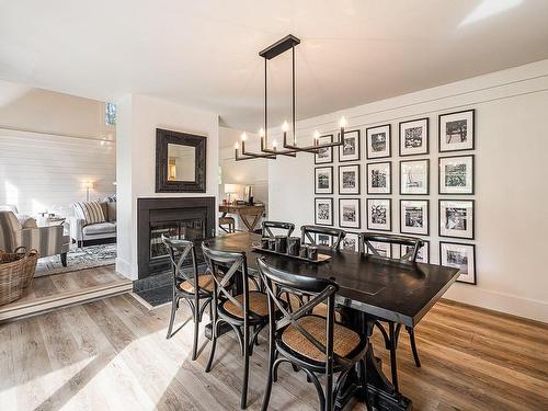 Dining room - 31 Rue Du Huard, Orford, QC - Indoor Photo Showing Dining Room With Fireplace