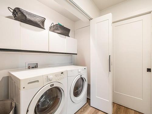 Laundry room - 31 Rue Du Huard, Orford, QC - Indoor Photo Showing Laundry Room