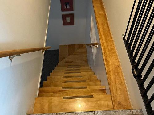 Escalier - 752 4E Rue, Chibougamau, QC - Indoor Photo Showing Other Room