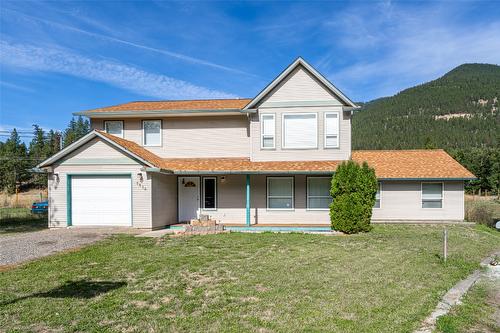 5830 Westwynd Drive, Falkland, BC - Outdoor With Deck Patio Veranda