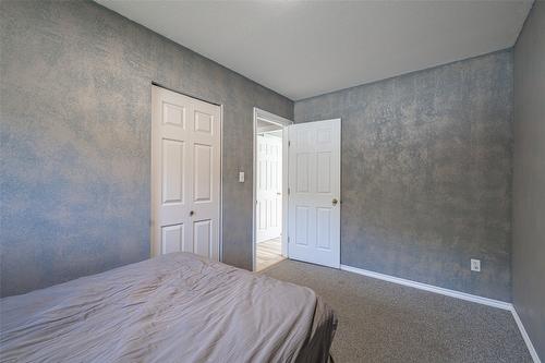 5830 Westwynd Drive, Falkland, BC - Indoor Photo Showing Bedroom