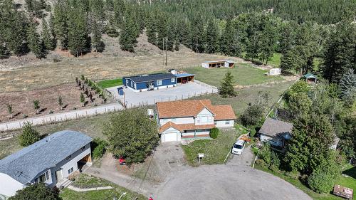 5830 Westwynd Drive, Falkland, BC - Outdoor