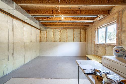 5830 Westwynd Drive, Falkland, BC - Indoor Photo Showing Basement