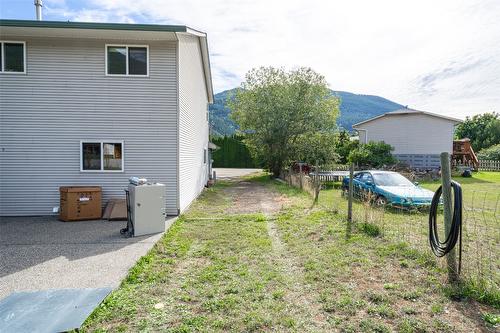 5830 Westwynd Drive, Falkland, BC - Outdoor