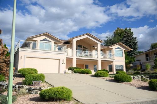 307 Sandpiper Court, Kelowna, BC - Outdoor With Facade