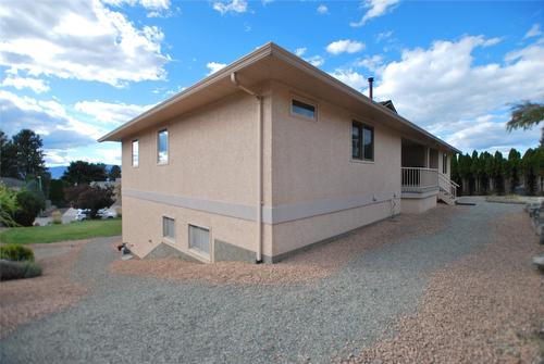 307 Sandpiper Court, Kelowna, BC - Outdoor With Exterior