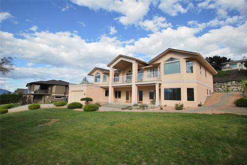 307 Sandpiper Court, Kelowna, BC - Outdoor With Facade