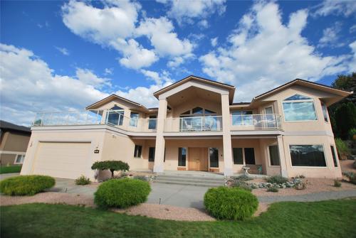 307 Sandpiper Court, Kelowna, BC - Outdoor With Facade