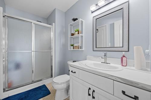 27-303 Regent Avenue, Enderby, BC - Indoor Photo Showing Bathroom