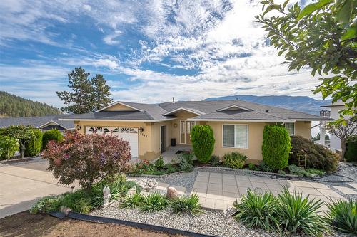 5247 Sutherland Road, Peachland, BC - Outdoor