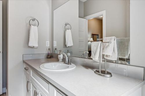 3407 Ironwood Drive, West Kelowna, BC - Indoor Photo Showing Bathroom