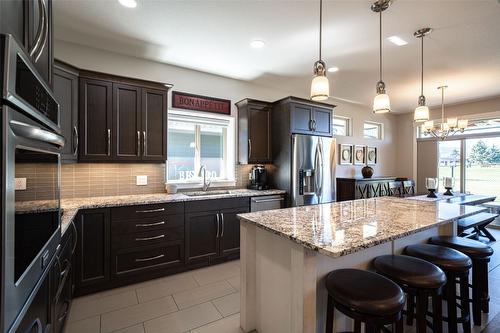 34-2444 York Avenue, Armstrong, BC - Indoor Photo Showing Kitchen With Upgraded Kitchen