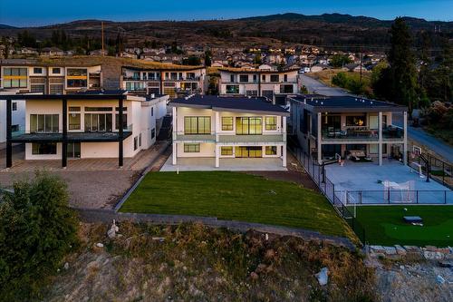 528 Hawes Court, Kelowna, BC - Outdoor