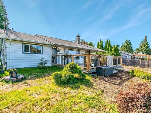 1074 Centre Cres, Qualicum Beach, BC 