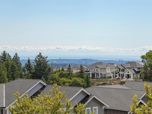 2223 Woodhampton Rise, Langford, BC 