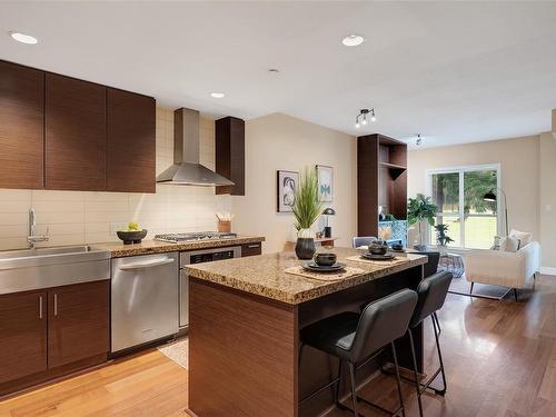 405-1400 Lynburne Pl, Langford, BC - Indoor Photo Showing Kitchen With Upgraded Kitchen