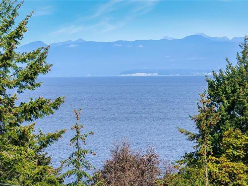 3182 Dolphin Dr, Nanoose Bay, BC 