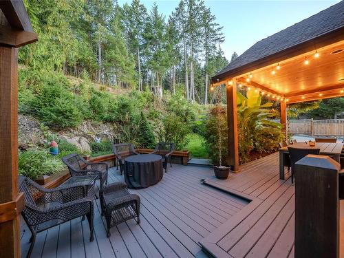 3182 Dolphin Dr, Nanoose Bay, BC 