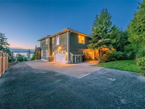 3182 Dolphin Dr, Nanoose Bay, BC 