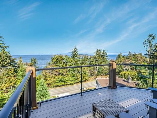 3182 Dolphin Dr, Nanoose Bay, BC 