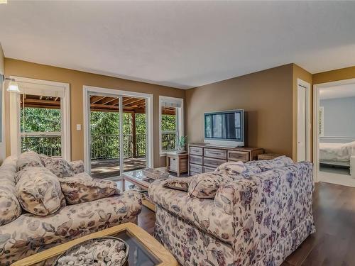 1680 Abbey Rd, Qualicum Beach, BC 