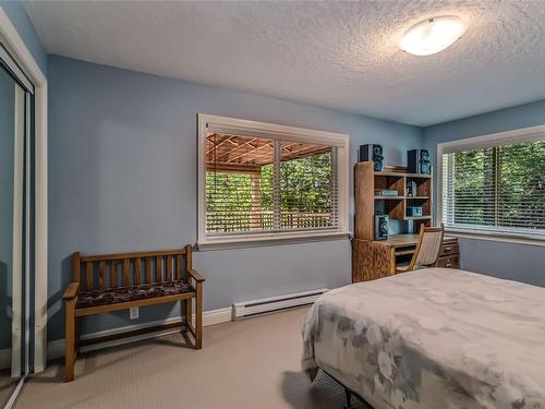 1680 Abbey Rd, Qualicum Beach, BC 