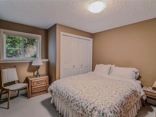 1680 Abbey Rd, Qualicum Beach, BC 