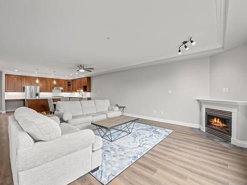 536-3666 Royal Vista Way, Courtenay, BC - Indoor Photo Showing Living Room With Fireplace