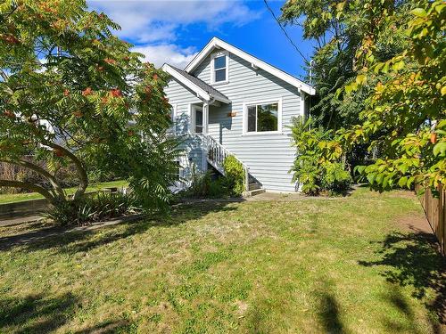 521 Third Ave, Ladysmith, BC 