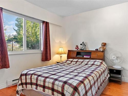 101-636 Granderson Rd, Langford, BC - Indoor Photo Showing Bedroom