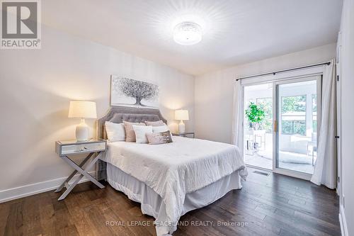 1336 Bunnell Drive, Burlington, ON - Indoor Photo Showing Bedroom