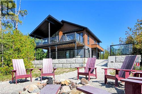 535 Bay Street, South Bruce Peninsula, ON - Outdoor With Deck Patio Veranda