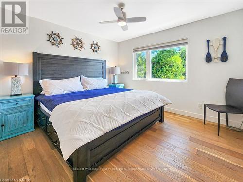 535 Bay Street, South Bruce Peninsula, ON - Indoor Photo Showing Bedroom