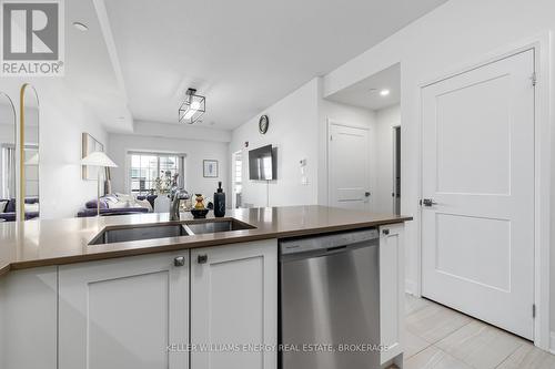 314 - 50 Lakebreeze Drive, Clarington (Newcastle), ON - Indoor Photo Showing Kitchen With Double Sink