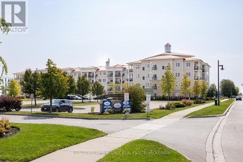 314 - 50 Lakebreeze Drive, Clarington (Newcastle), ON - Outdoor