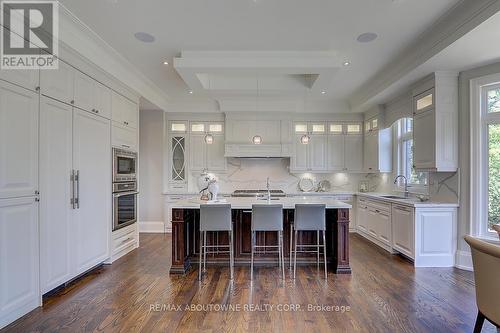 69 Heathview Avenue, Toronto, ON - Indoor Photo Showing Kitchen With Upgraded Kitchen