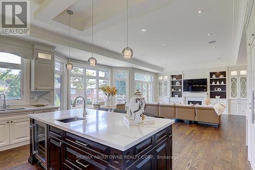 69 Heathview Avenue, Toronto, ON - Indoor Photo Showing Kitchen